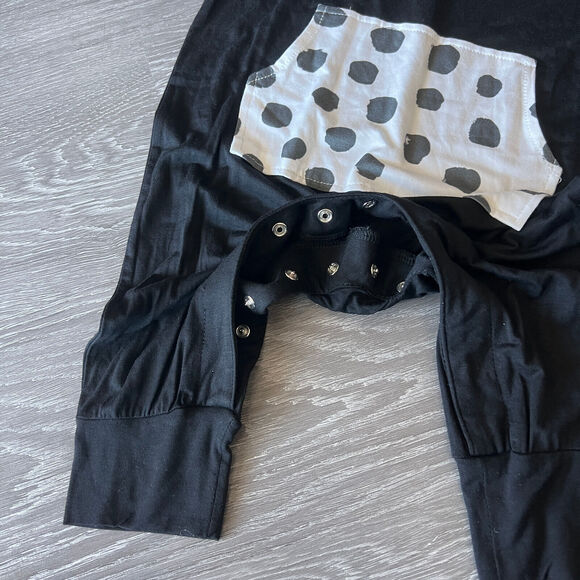 Moon + Beck Romper Kids 3 Black With Polkadot Pocket - Picture 6 of 7